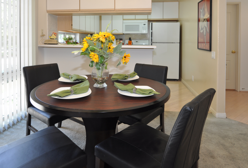 Comfortable dining area off the kitchen