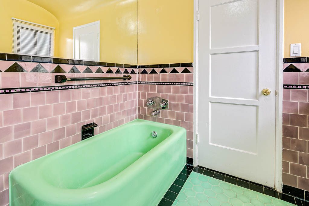 4208 Garthwaite Ave-MLS Home for sale - Leimert Park