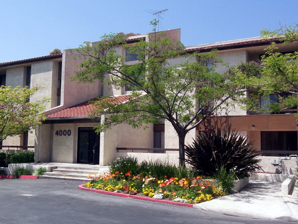 Monterey Hills Neighborhood Overview Condo and Towhome Complexes