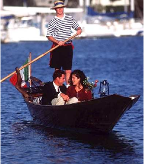 romantic gondolla cruise