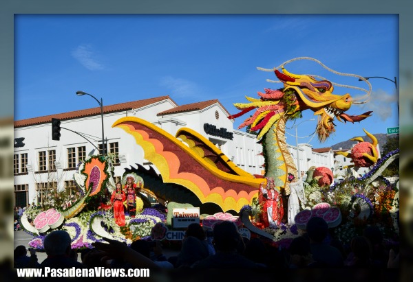 Smoking Dragon - Rose Parade Float 2012