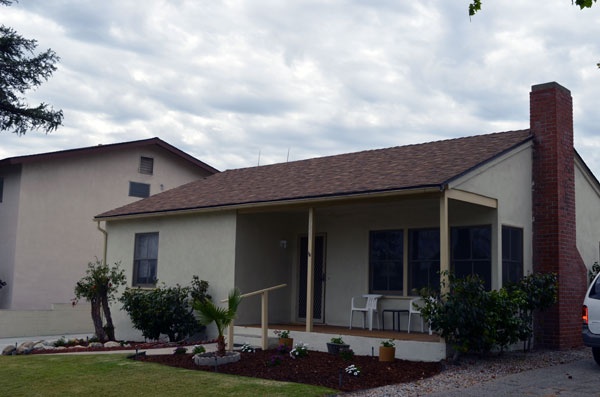 1639 N, Allen is a nice starter home in Pasadena, CA.