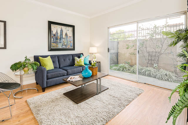 156 S Oak Knoll Ave #102-MLS-004